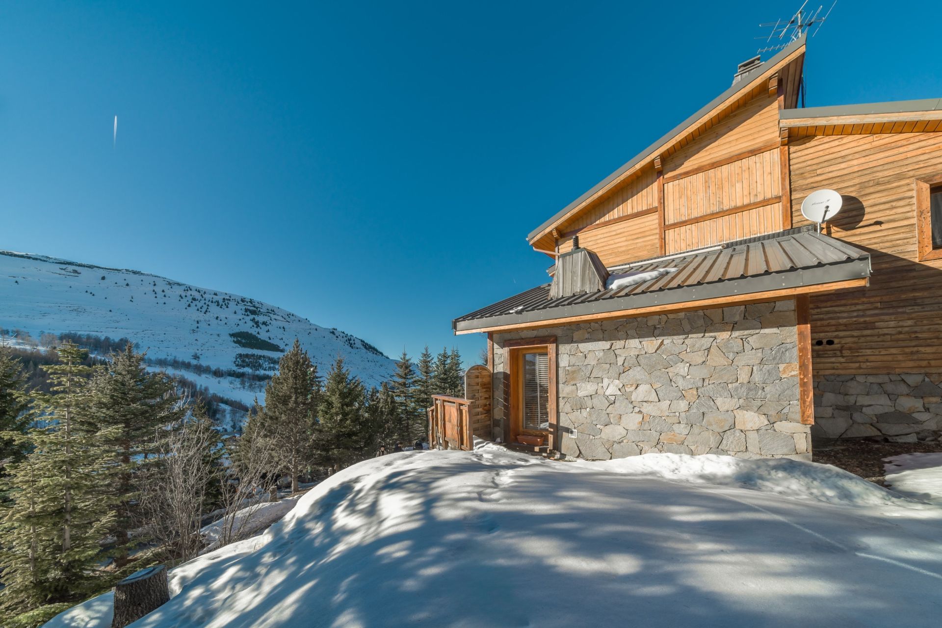 chalet 9 Pièces en vente sur LES DEUX ALPES (38860)